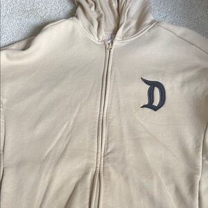 Disneyland Logo Sweatshirt, size M